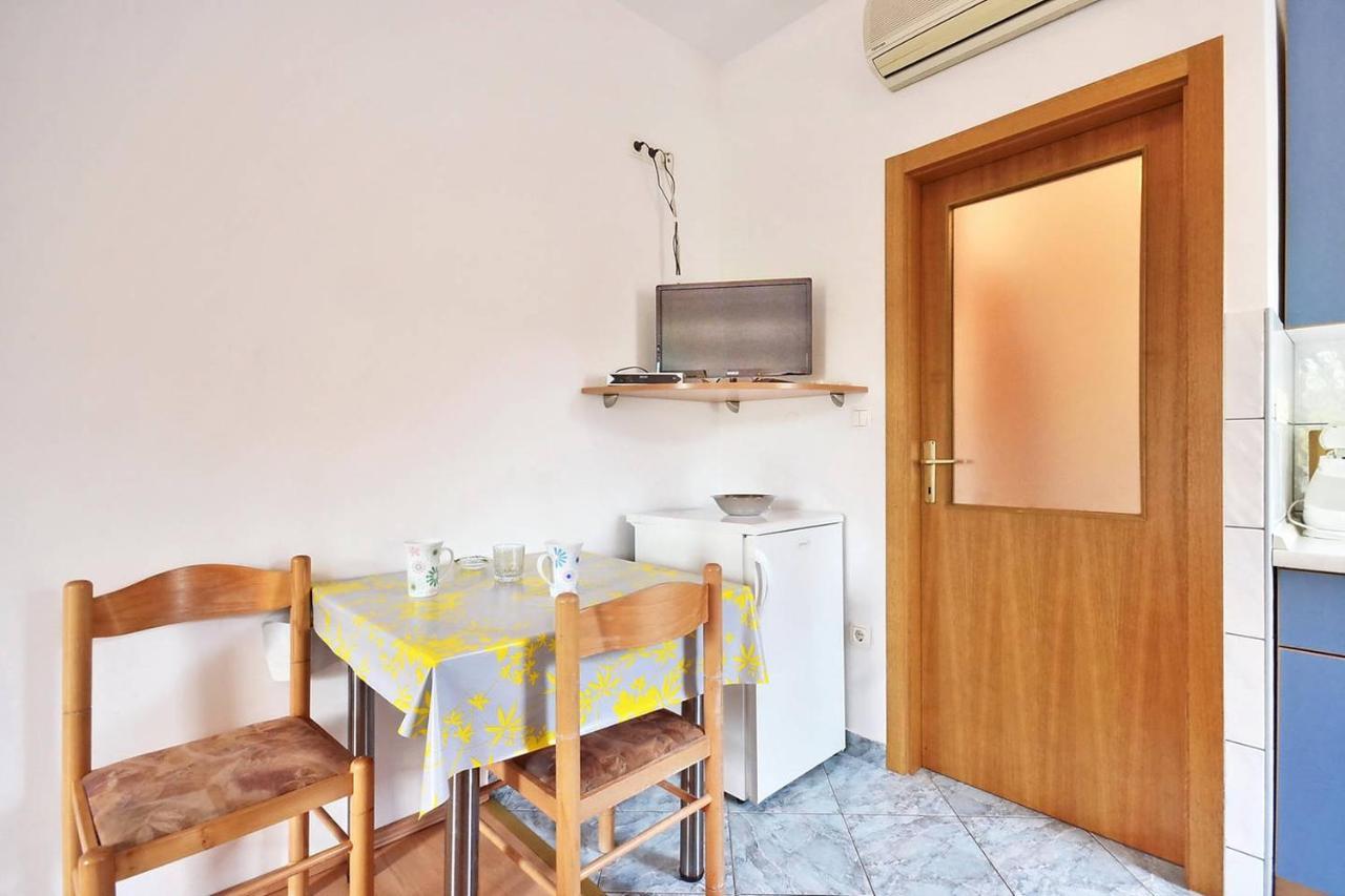 Omis - Michy Apartments Dış mekan fotoğraf