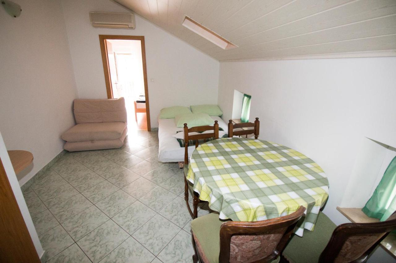 Omis - Michy Apartments Dış mekan fotoğraf